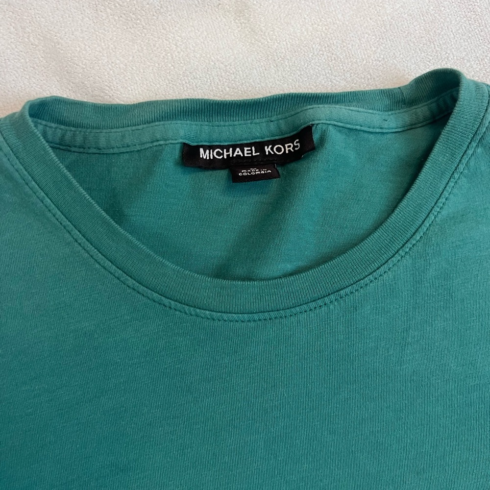 Michael kors sz M short sleeve green tee 0354 - Picture 2 of 2